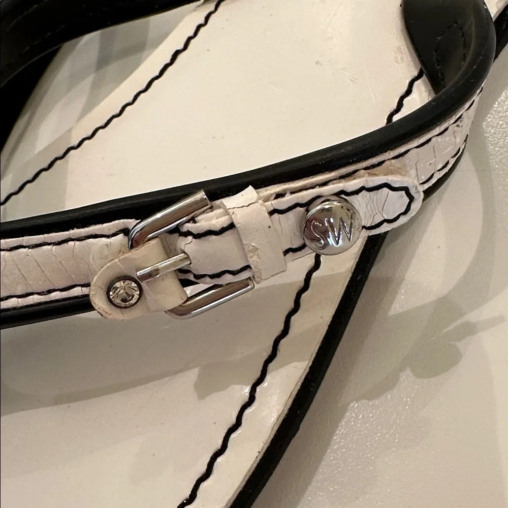 Stuart Weitzman Black and White Flip-Flop Sandals